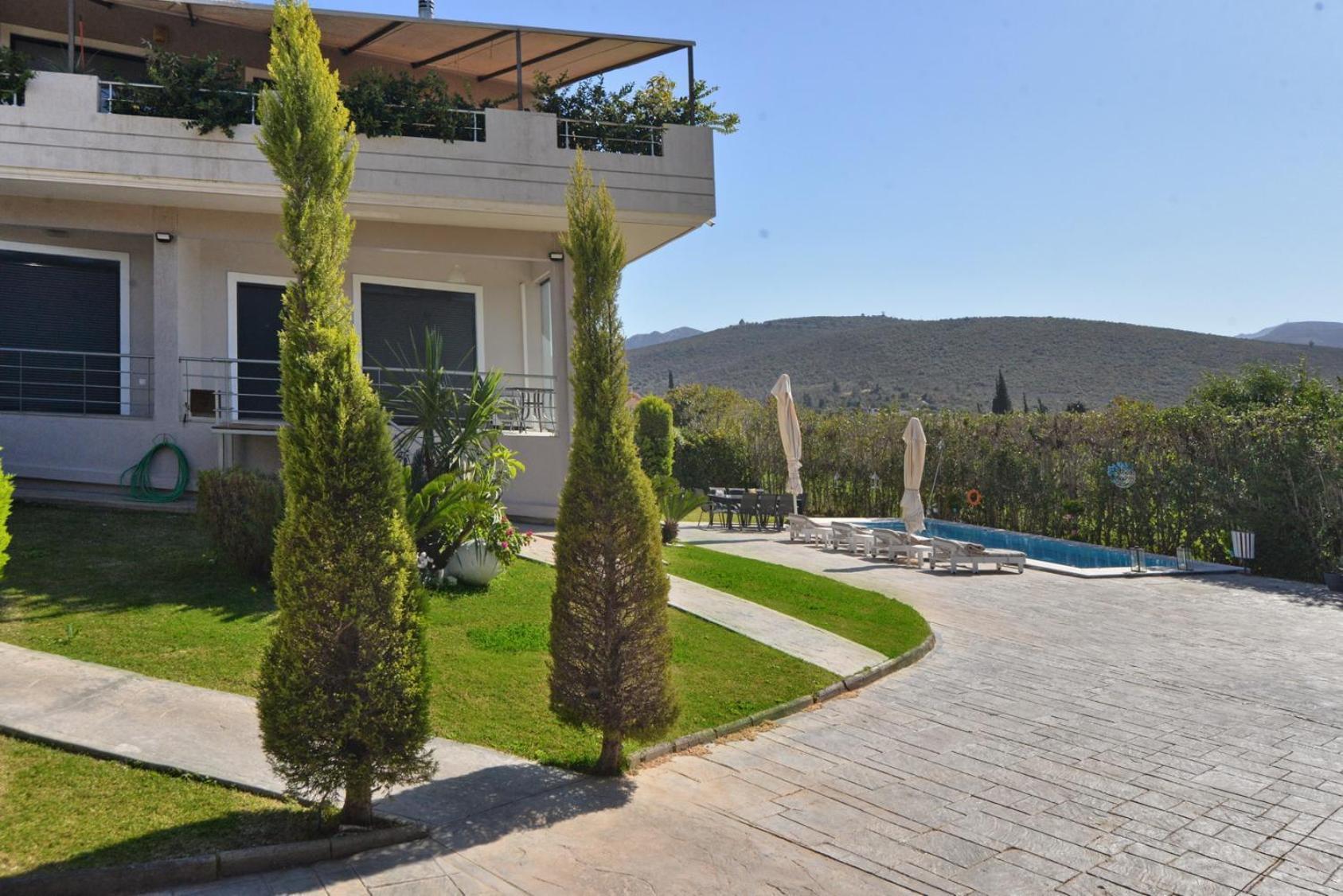 Villa Constangie Marathón Dış mekan fotoğraf